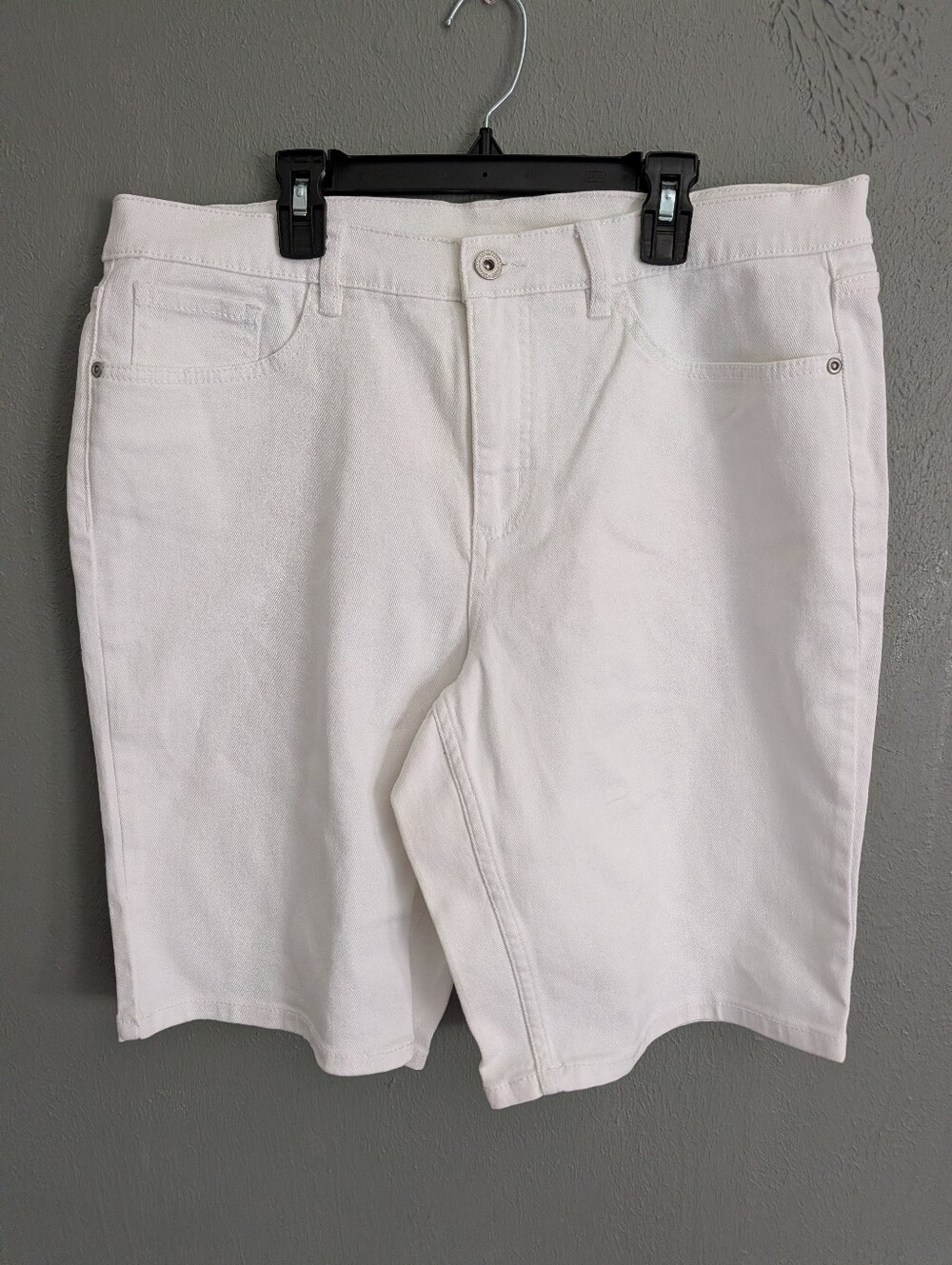 Woman's Classic White Denim Shorts